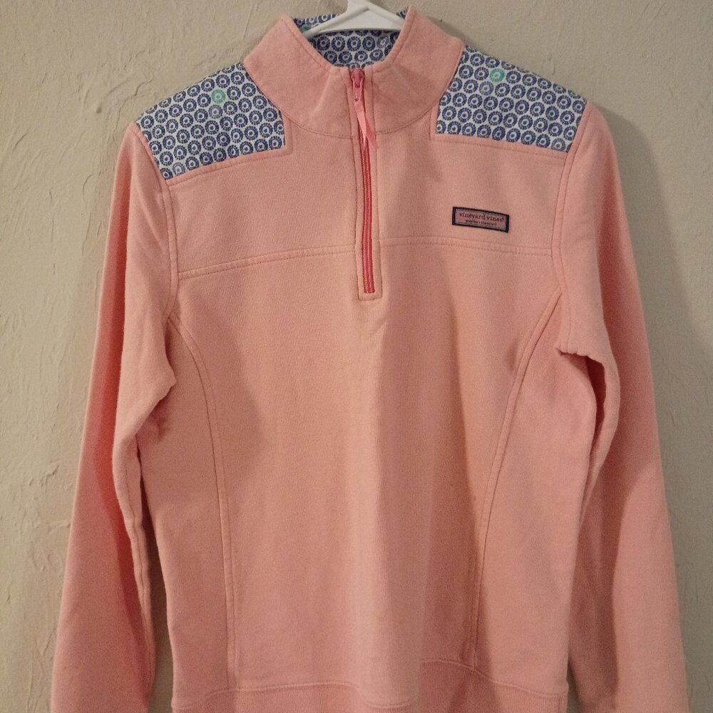 Vineyard Vines Women’s Shep Shirt – Pink with Blue/White Pattern Shoulders S Med